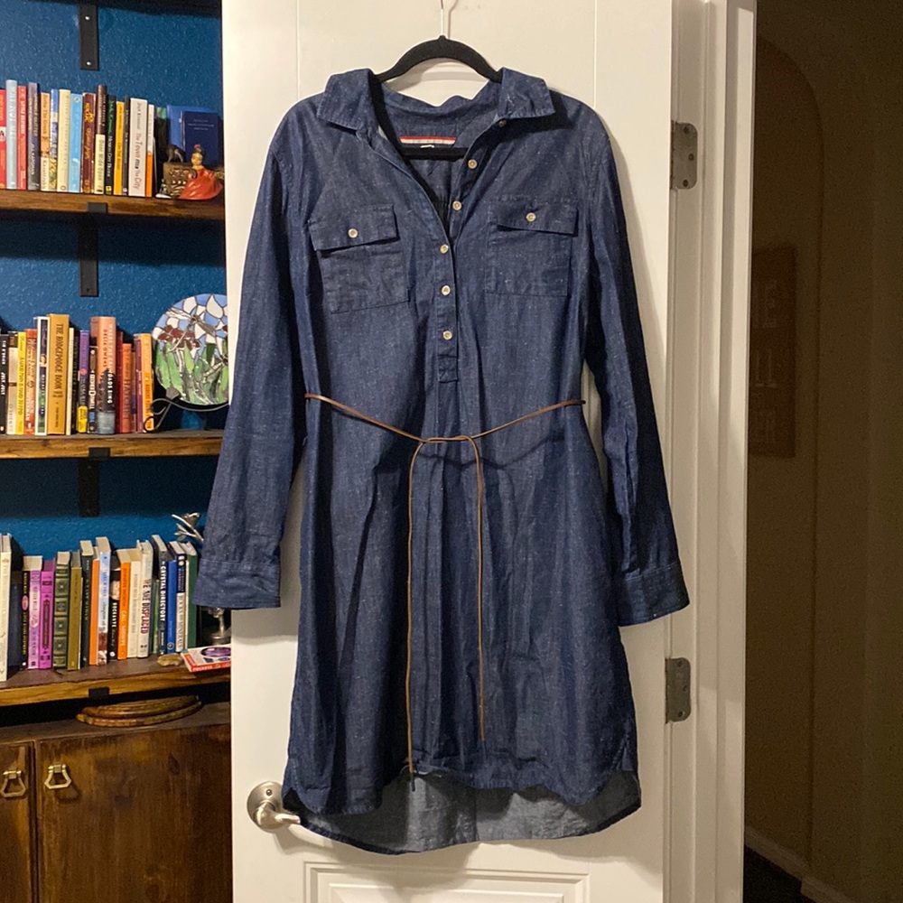 Classic Tommy Hilfiger denim shirt dress